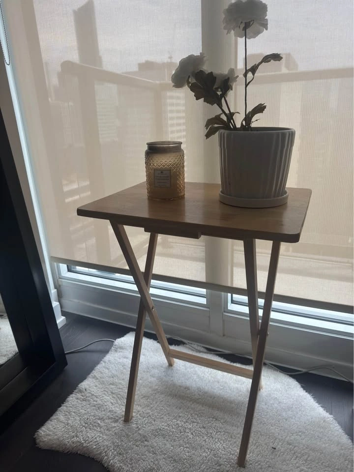 Small wooden table - photo 2