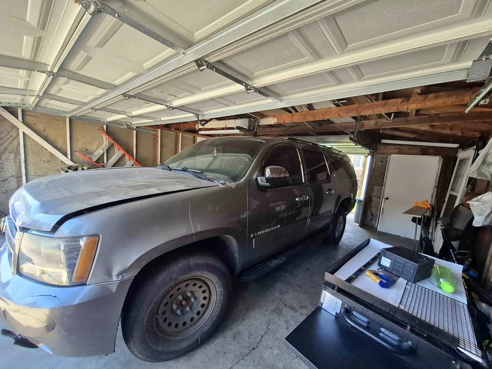2009 Chevrolet Suburban for parts or buy whole