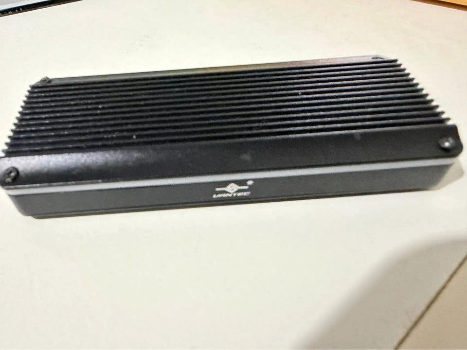 Vantec M.2 NVMe SSD Enclosure USB-C RGB NST-210C3-RGB