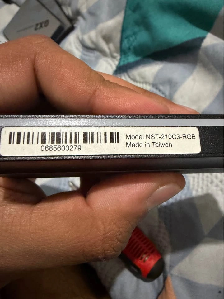 Vantec M.2 NVMe SSD Enclosure USB-C RGB NST-210C3-RGB - photo 4