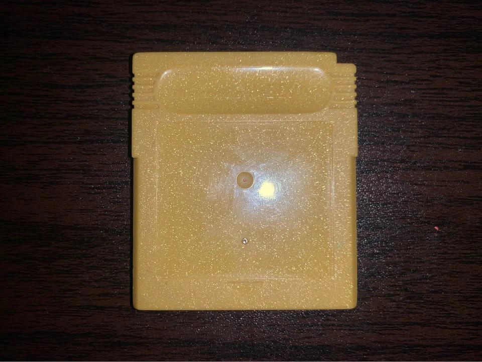 Authentic Repaired Pokemon Gold No Label - photo 3