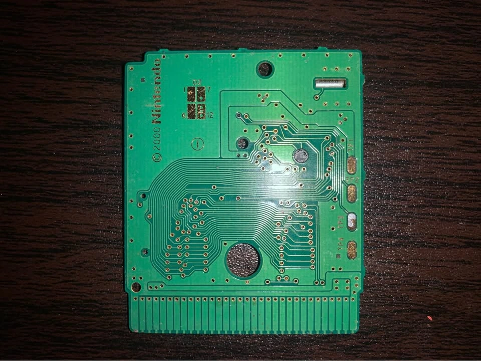 Authentic Repaired Pokemon Gold No Label - photo 4