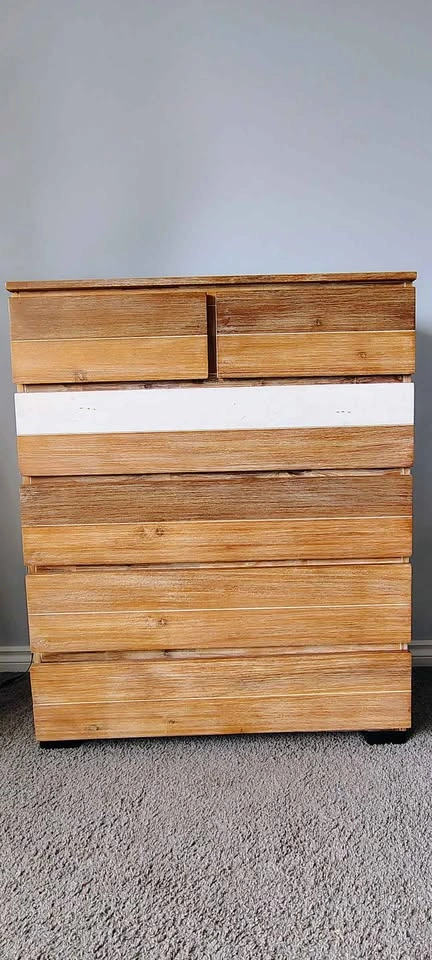 Farm style Chest of Drawer/Dresser - photo 2