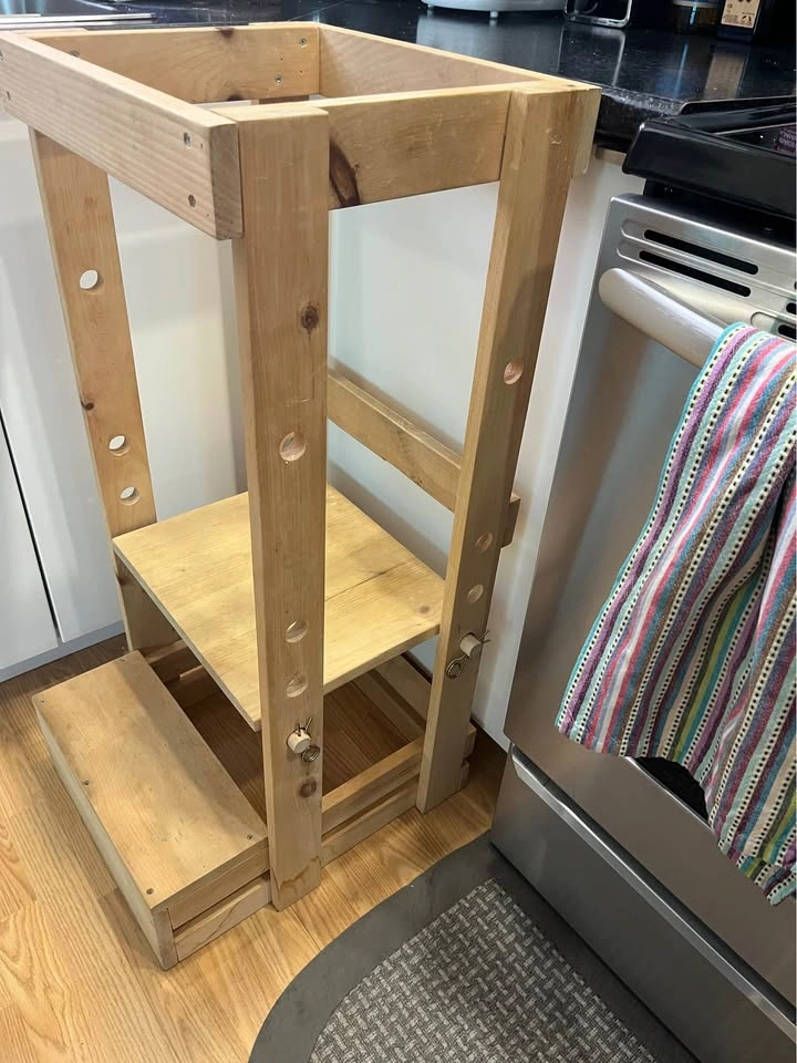 Learning tower/kitchen helper for kids - photo 2