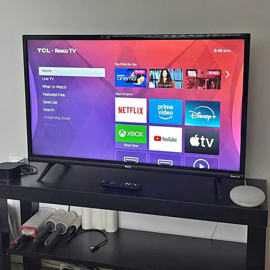 TCL Roku 32 inch Smart TV