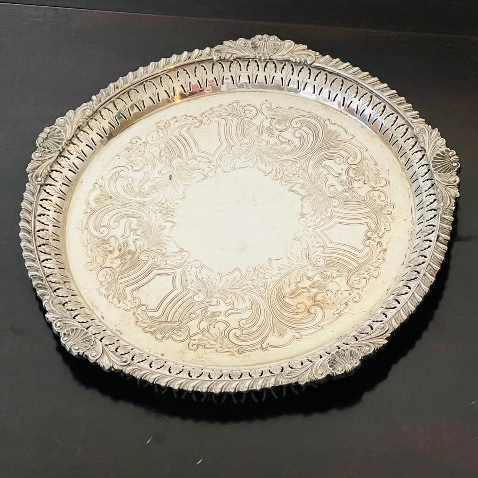 "Rideau Plate" Silver-Plated Round Serving Tray - photo 2