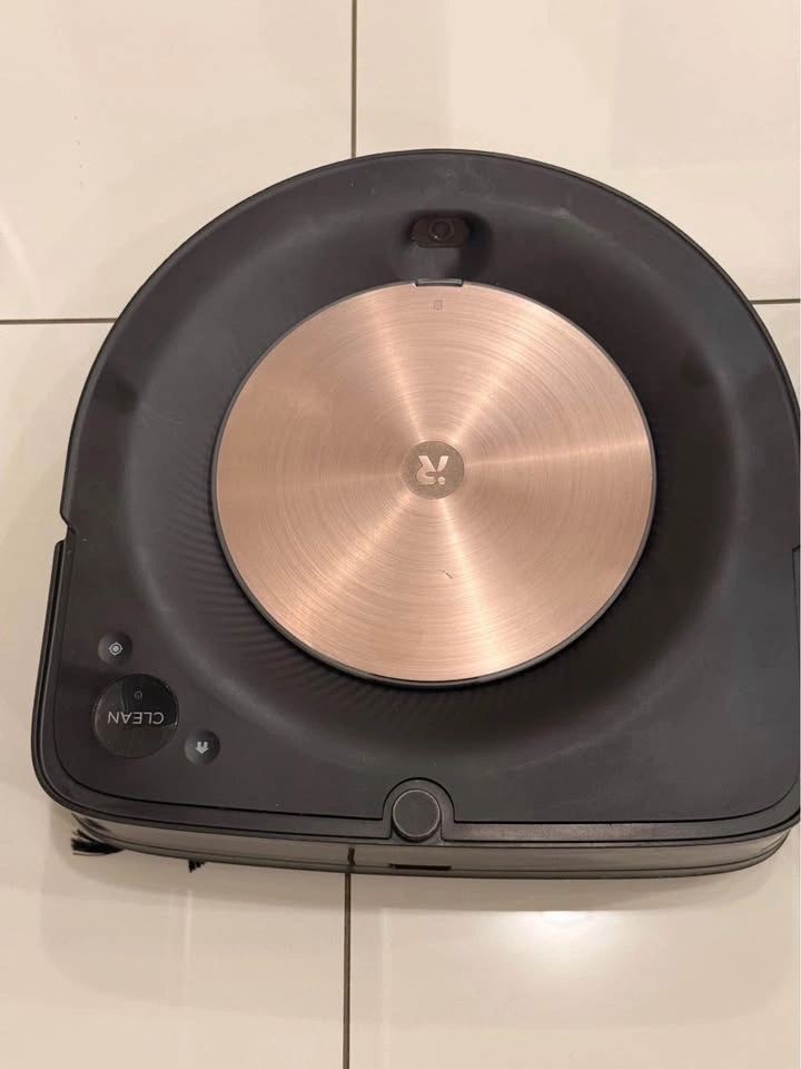 Roomba S9+ robot vacuum - photo 2
