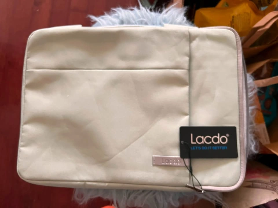 NEW Green 16 Inch Laptop Sleeve with Retractable Handle - photo 4