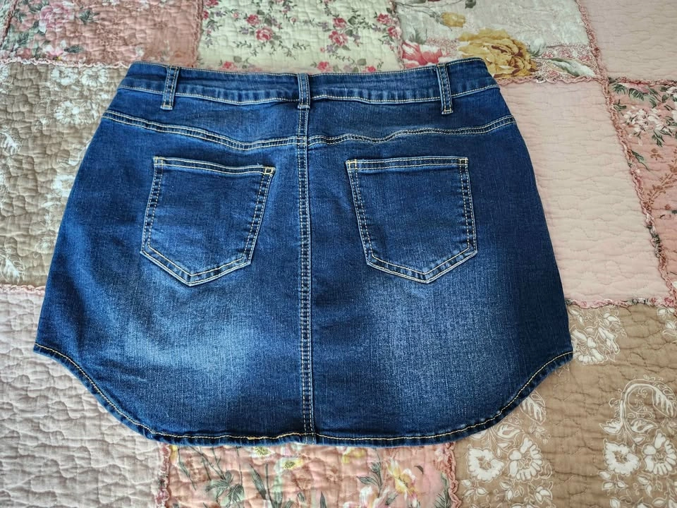 Women's skirt size XL - photo 2