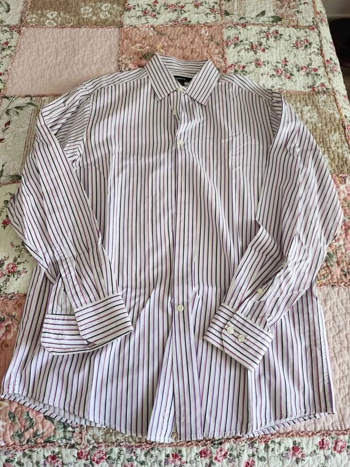 Men's Shirt (M) - photo 3