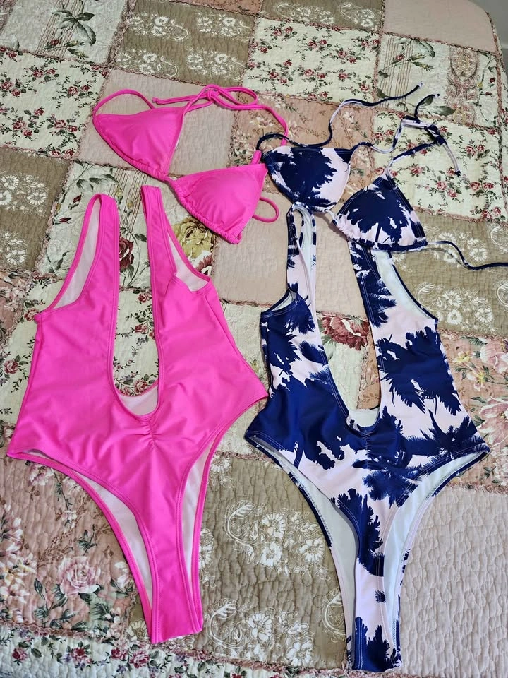 Swimsuit (L)