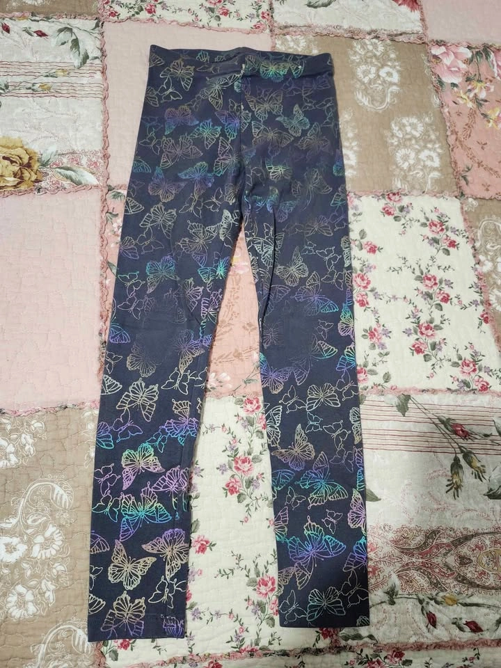 Girl's Clothing Size 6-7 - photo 5