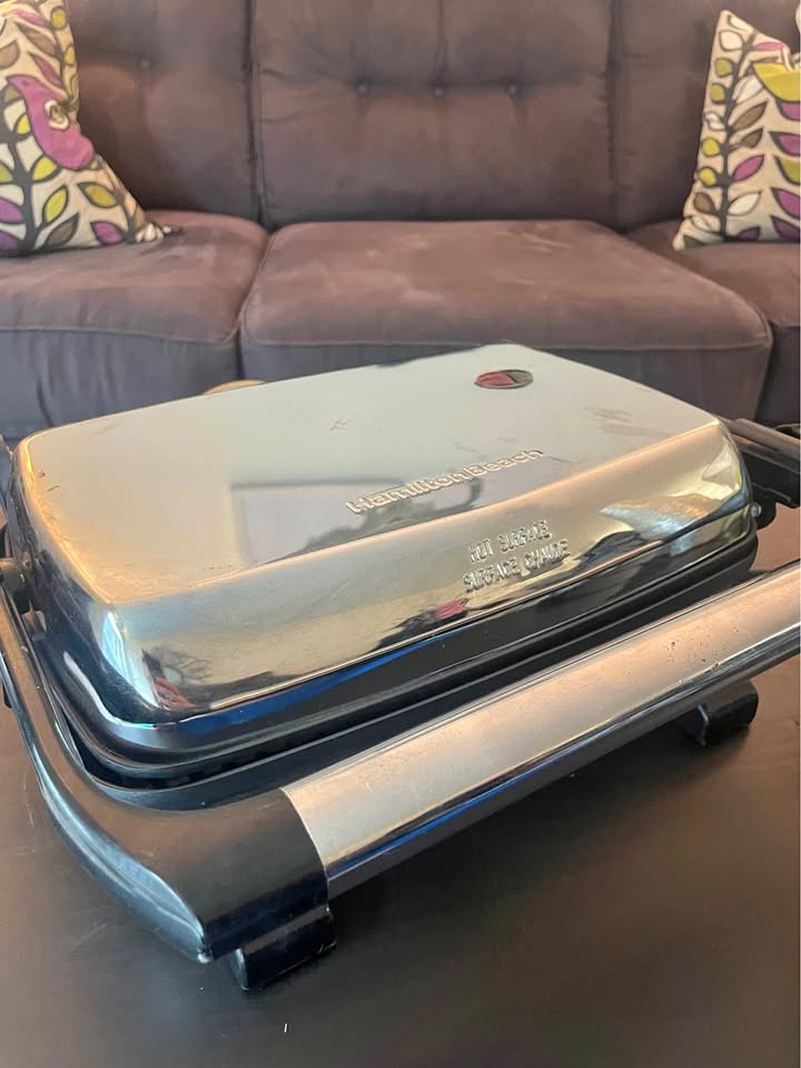 Hamilton Beach Panini Press / Sandwich Maker