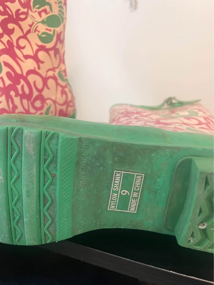 Rain Boots with Claws 🦞 – LL Bean Women’s 9 - photo 3