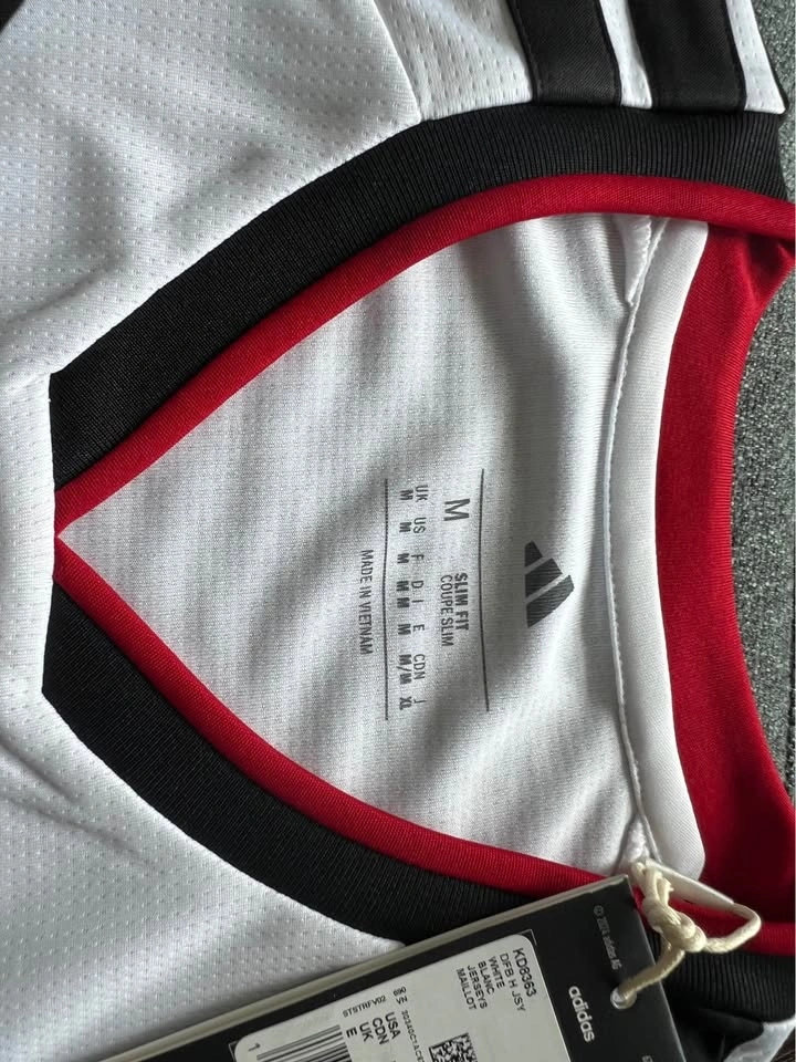 Authentic Brand New Adidas Germany Jersey - M - photo 4