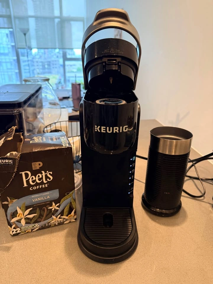Keurig K-Express Coffee Maker with Milk Frother and Peet's Coffe - photo 2