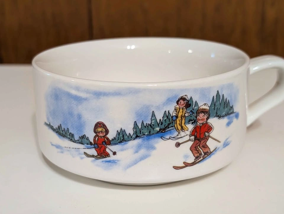 Set of 4 Vintage Ceramic Campbell's Soup Mugs - photo 4