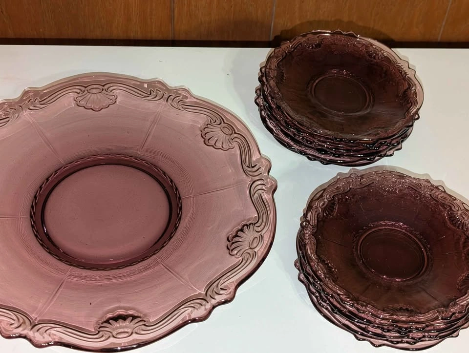 Amethyst Depression Glass Platter and 12 Plate Set - photo 2