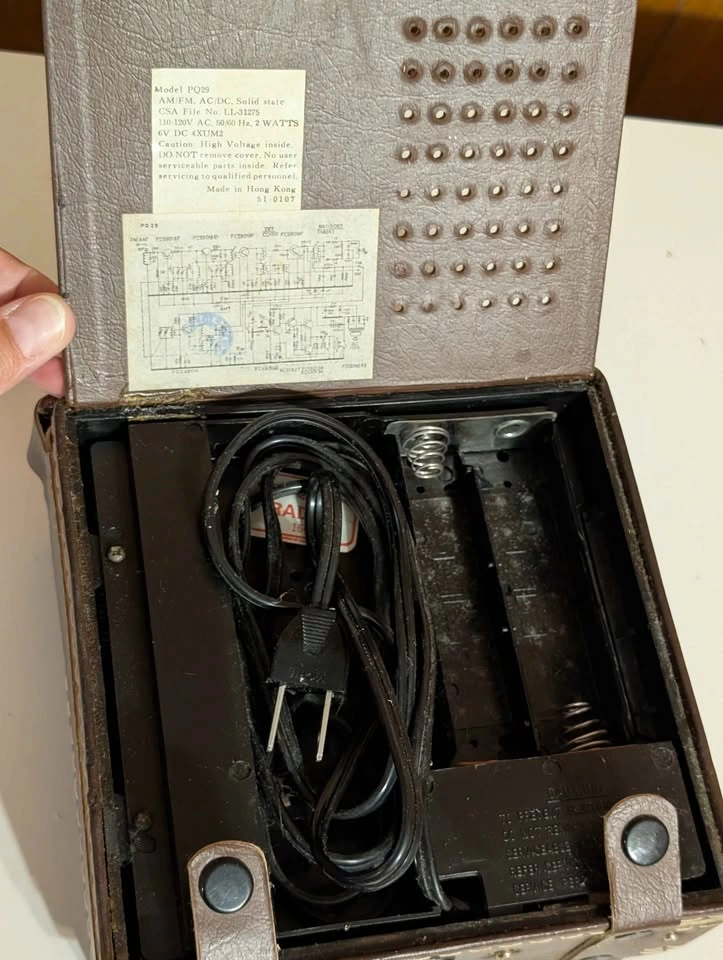 Vintage Strauss Solid State AM/FM Radio - photo 5