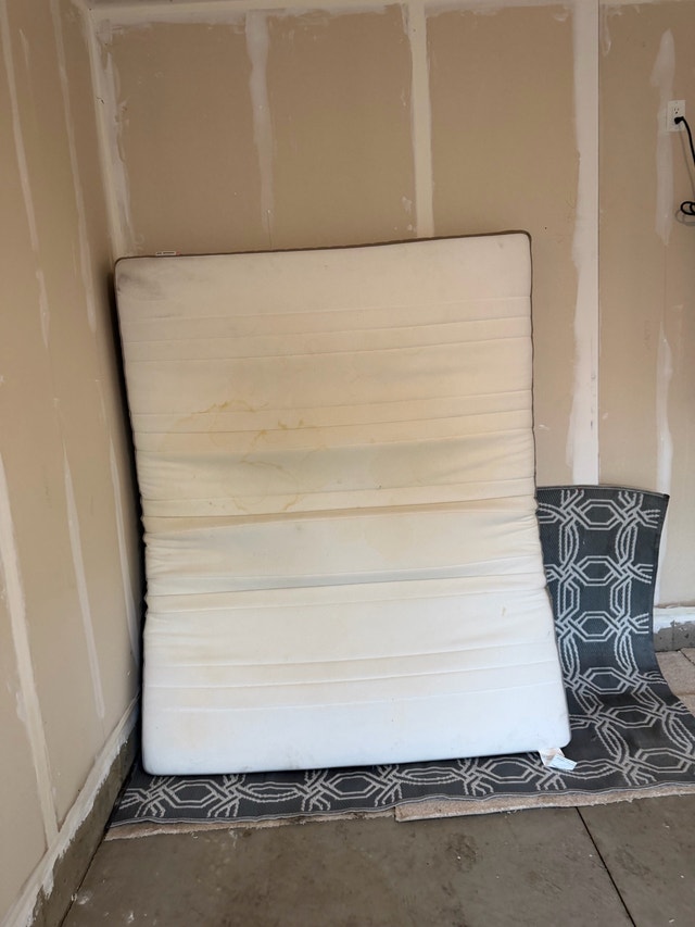 IKEA Mattress - photo 2
