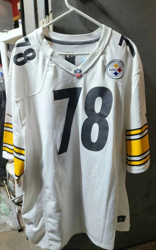Men's Pittsburgh Steelers Alejandro Villanueva Jersey - photo 2