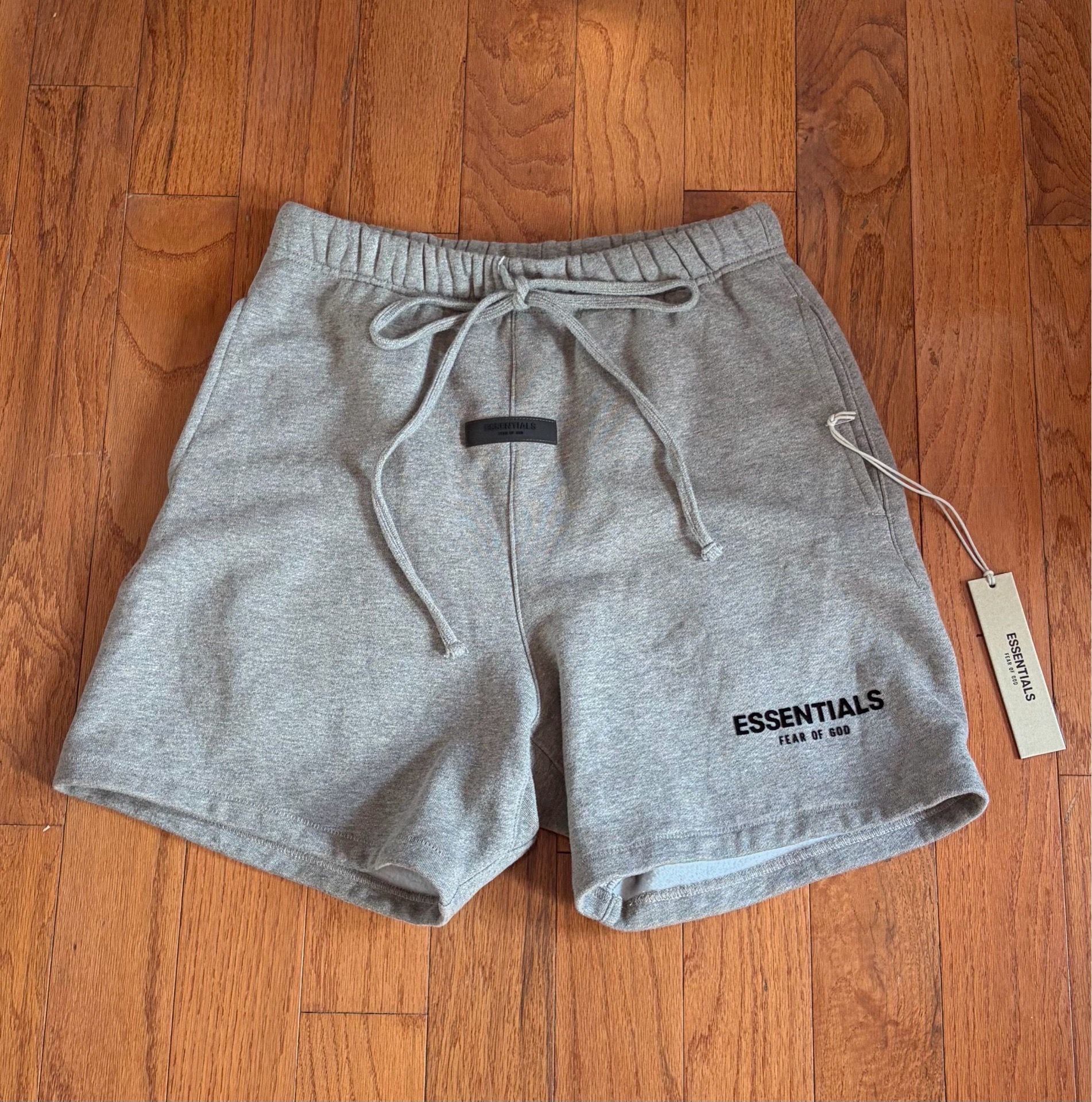 Fear of God Essentials Sweatshorts 'Dark Oatmeal'