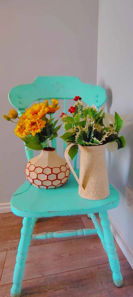 Vintage Painted Decorative Vases with artificial flowers - photo 2