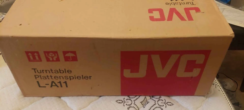 JVC L-A11 Auto-Return Turntable - photo 5