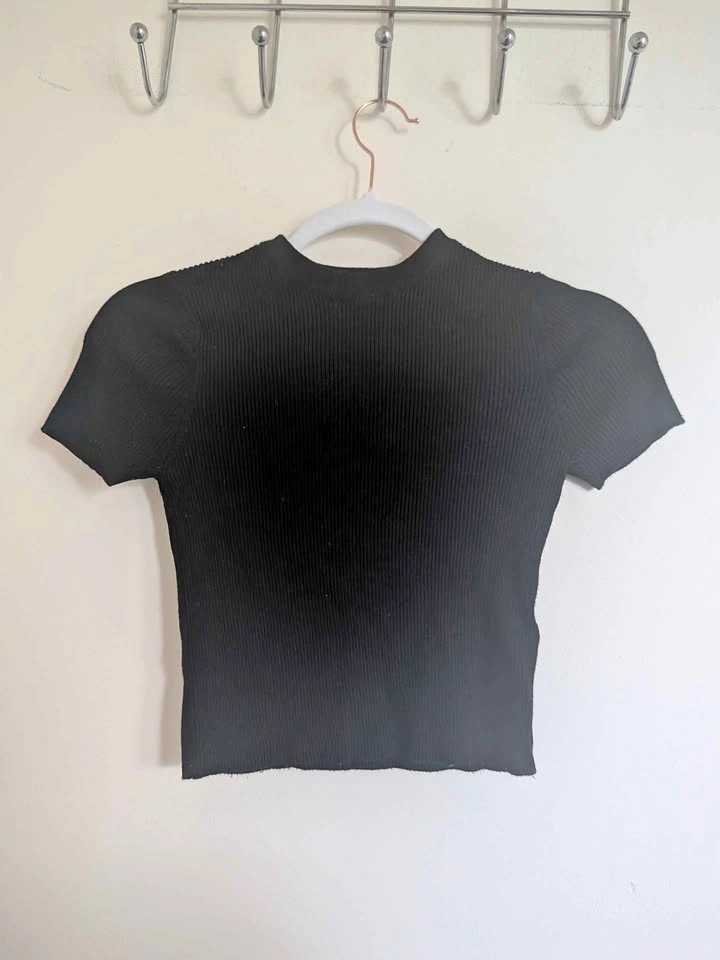 XS Dynamite crop top