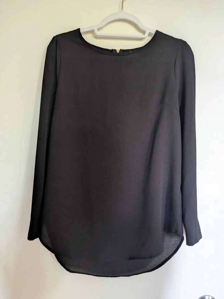 Revamped (S) Shirt - photo 2