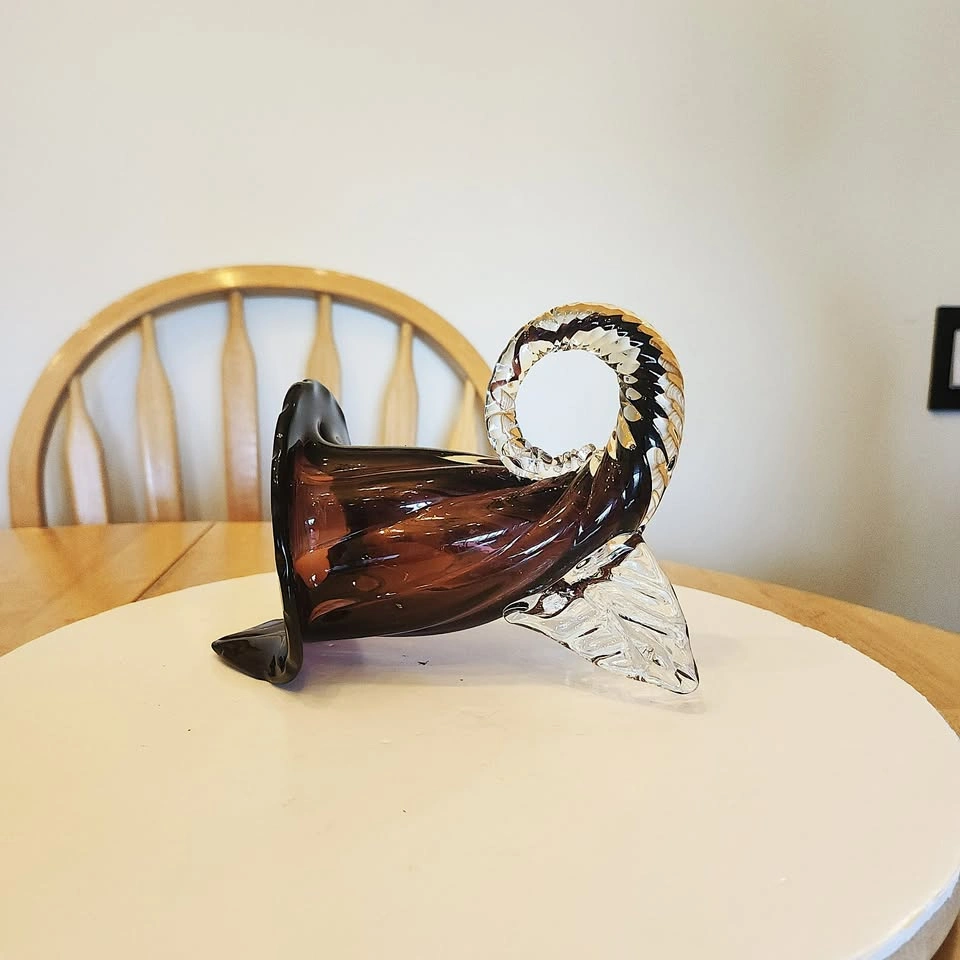 Exquisite Purple Burgundy Glass Cornucopia, Horn of Plenty - photo 3