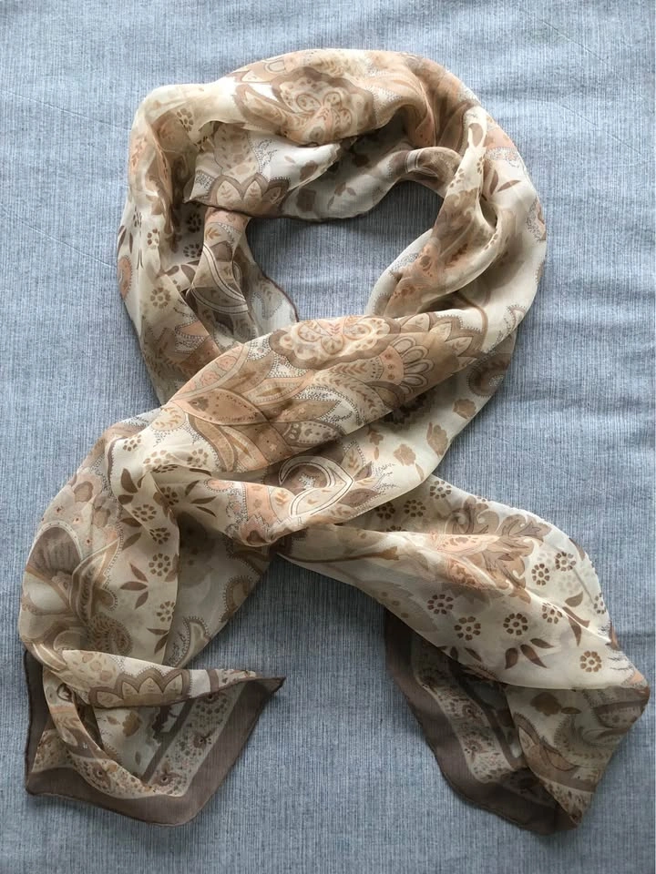 Burberrys Silk Paisley Scarf - photo 2