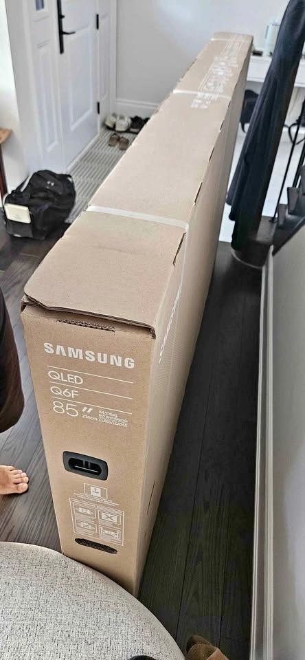 Samsung 85" QLED 4K Smart TV (Brand New, Sealed)