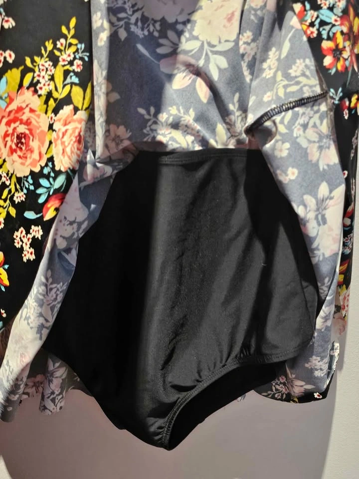Torrid Floral Swim Dress Size 1 (14-16) - photo 4