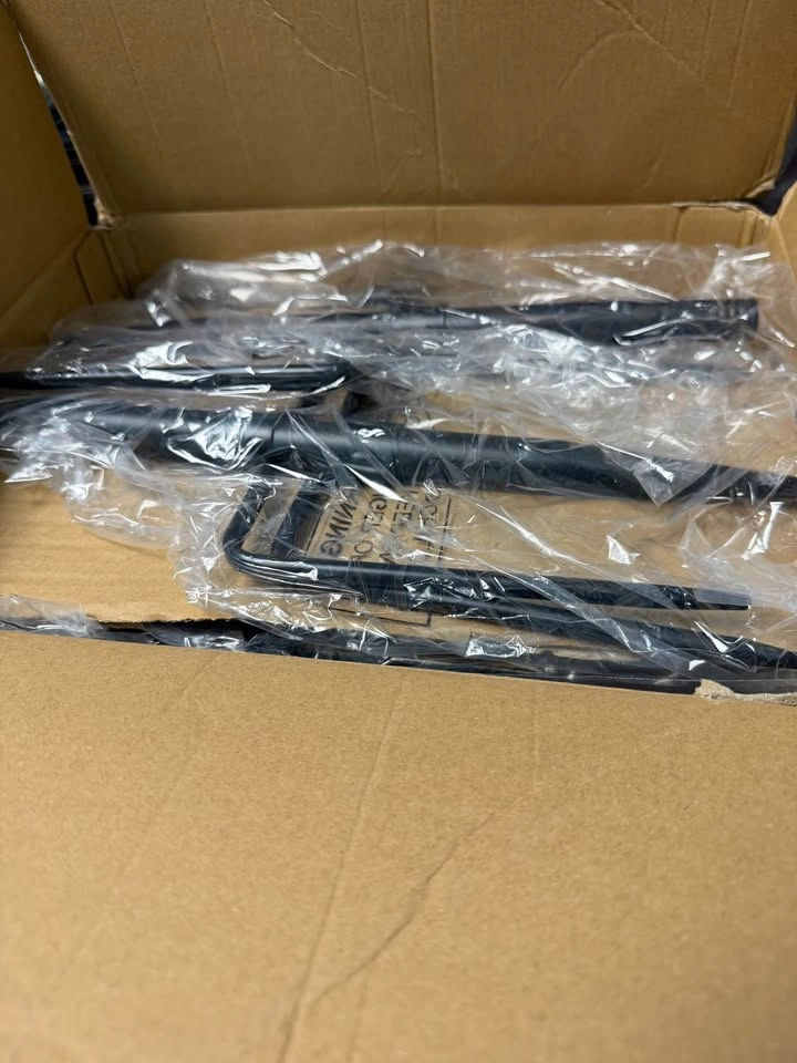 Brand new pack of 6 string lights poles outdoor strings 10ft - photo 2