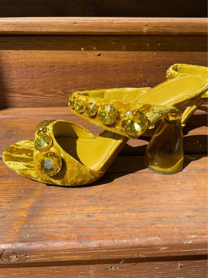 Women’s heels size 9.5 - photo 5