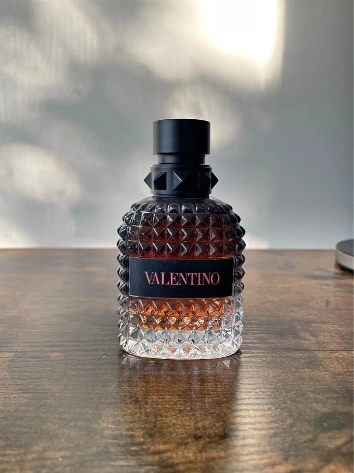 Valentino Born in Roma Coral Fantasy for Men