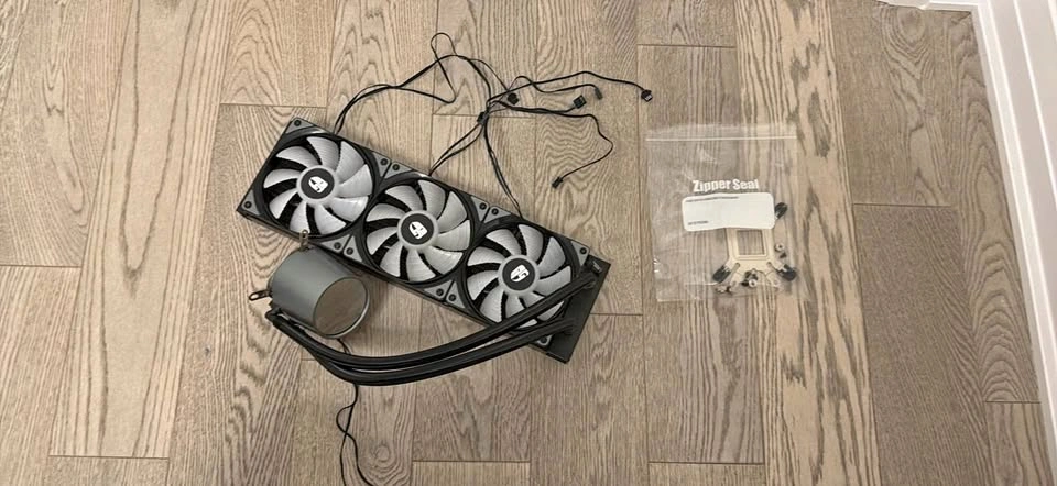360mm aio with rgb fans untested (all screws and mount included)