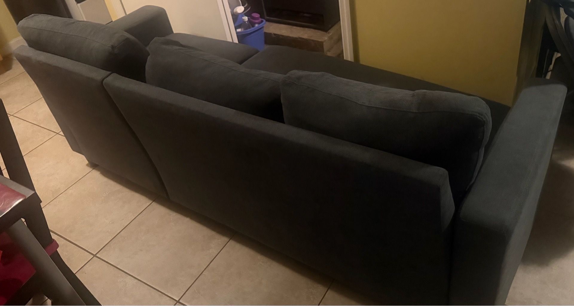 FREE COUCH - photo 2