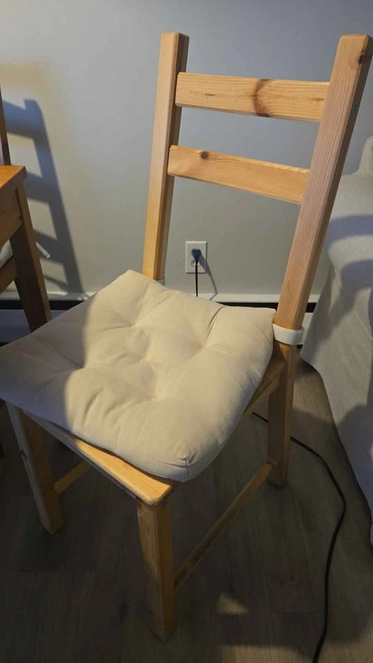 IKEA JOKKMOKK Dining Table and 4 Chairs - photo 2