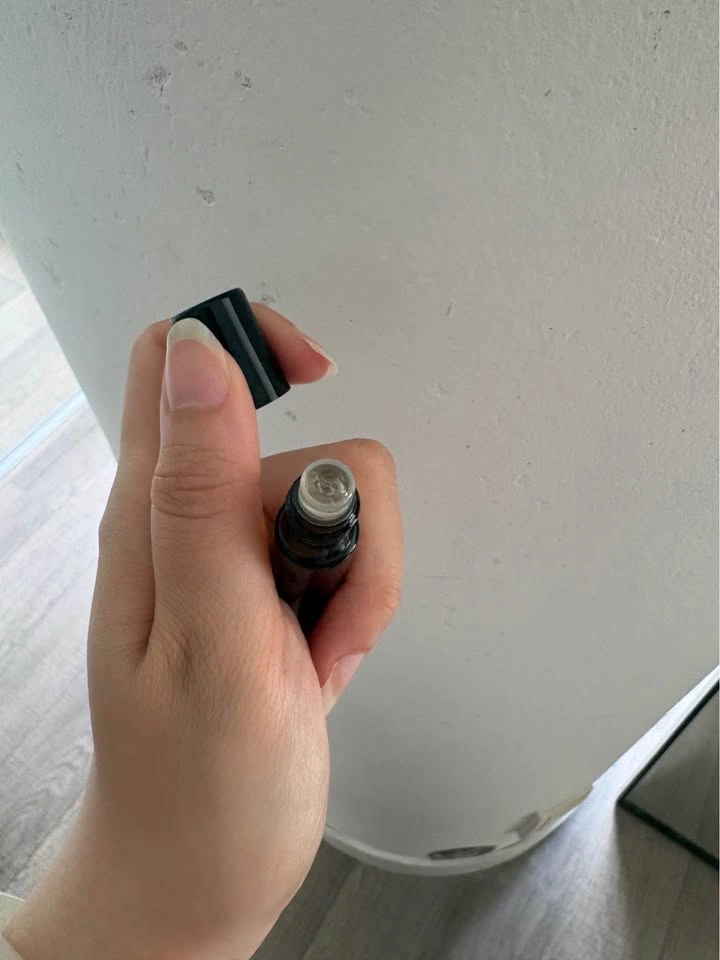Jasmine Roll-On Perfume Oil - photo 2