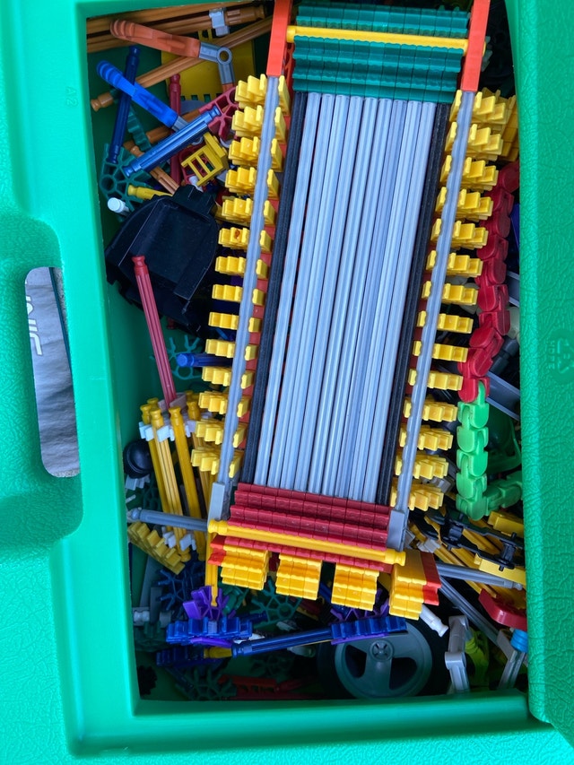 LEGO and K'NEX Building Toy Collection - photo 3