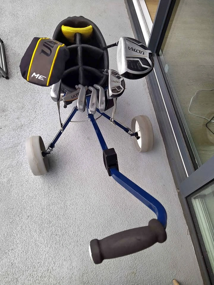 Golf Set ULTRA with Clubs & Push Cart