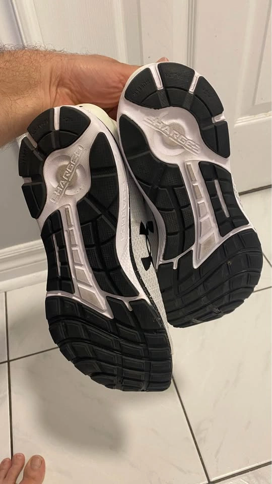 New Under Armour Shoes Men’s US 11 120$ OBO - photo 3