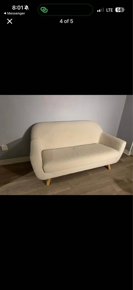 couch - photo 2
