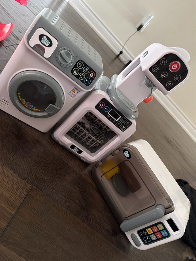 Kid Connection Toy Set