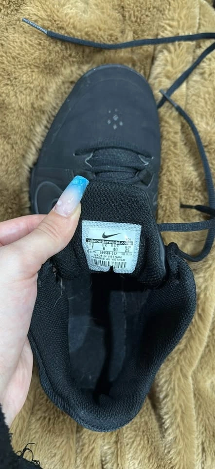 nike black basketball shoes - photo 3