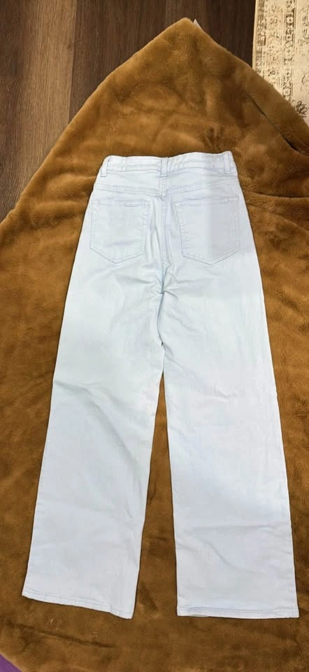 divided light blue cargo jeans - photo 2