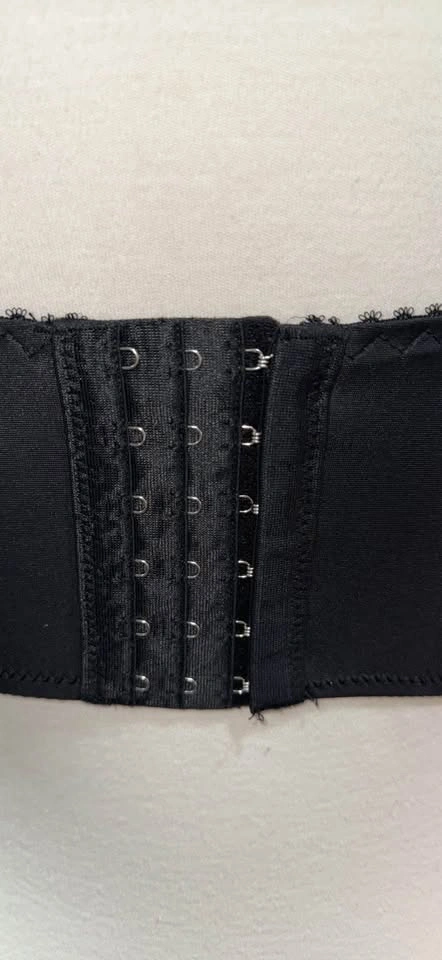urban outfitters black corset - photo 5