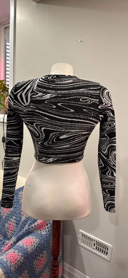 Zara Striped Long Sleeve Crop Top - photo 2